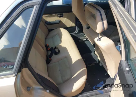 1986 Audi 4000 S Custom from USA, damaged, VIN WAUFB0813GA130714